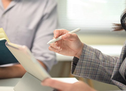 2011年正式设立安豆学院